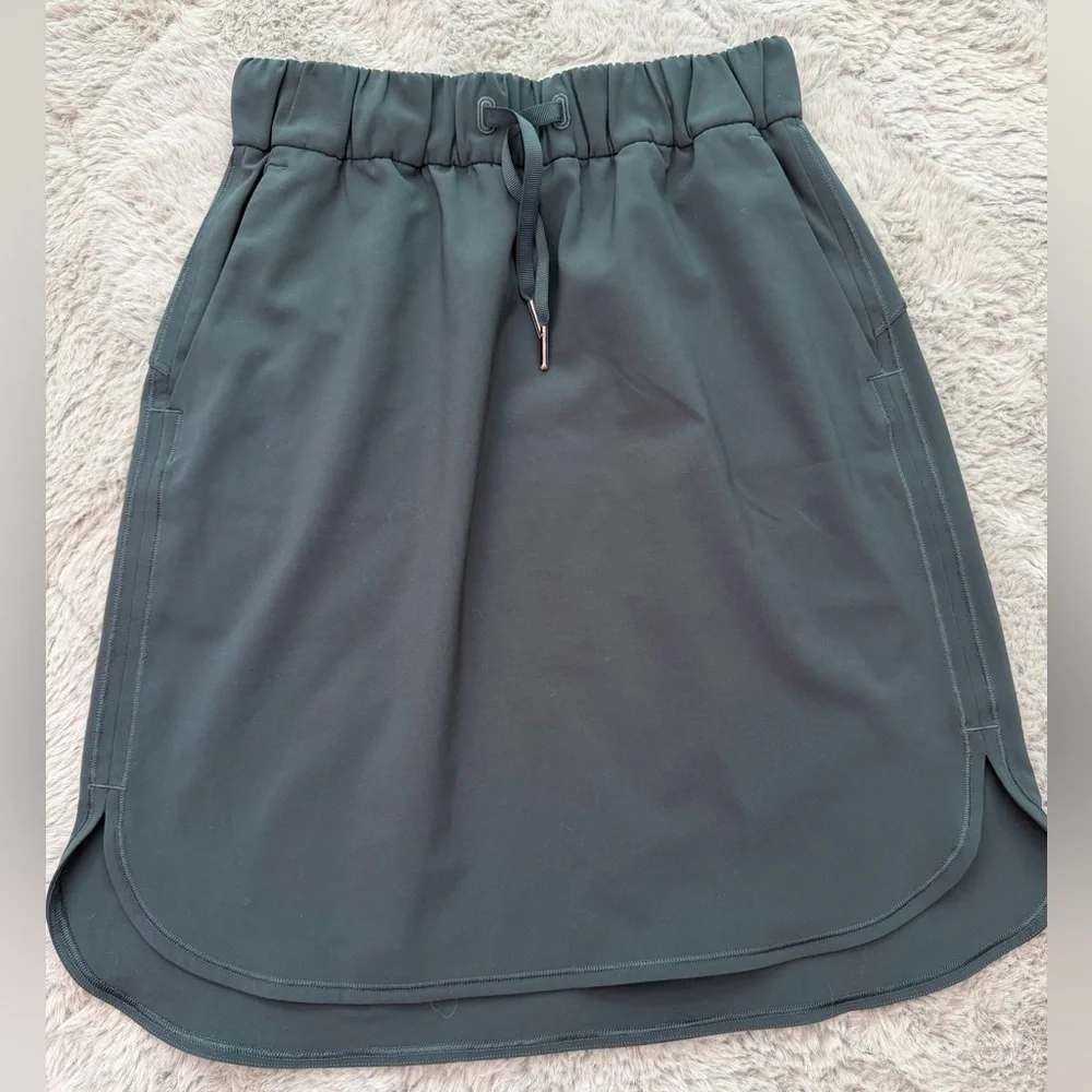 Lululemon Athletica On The Fly Skirt